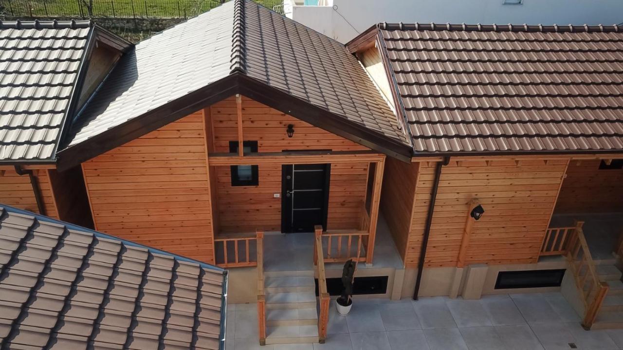 Hotel Bujtina Siar Pogradec Exterior foto