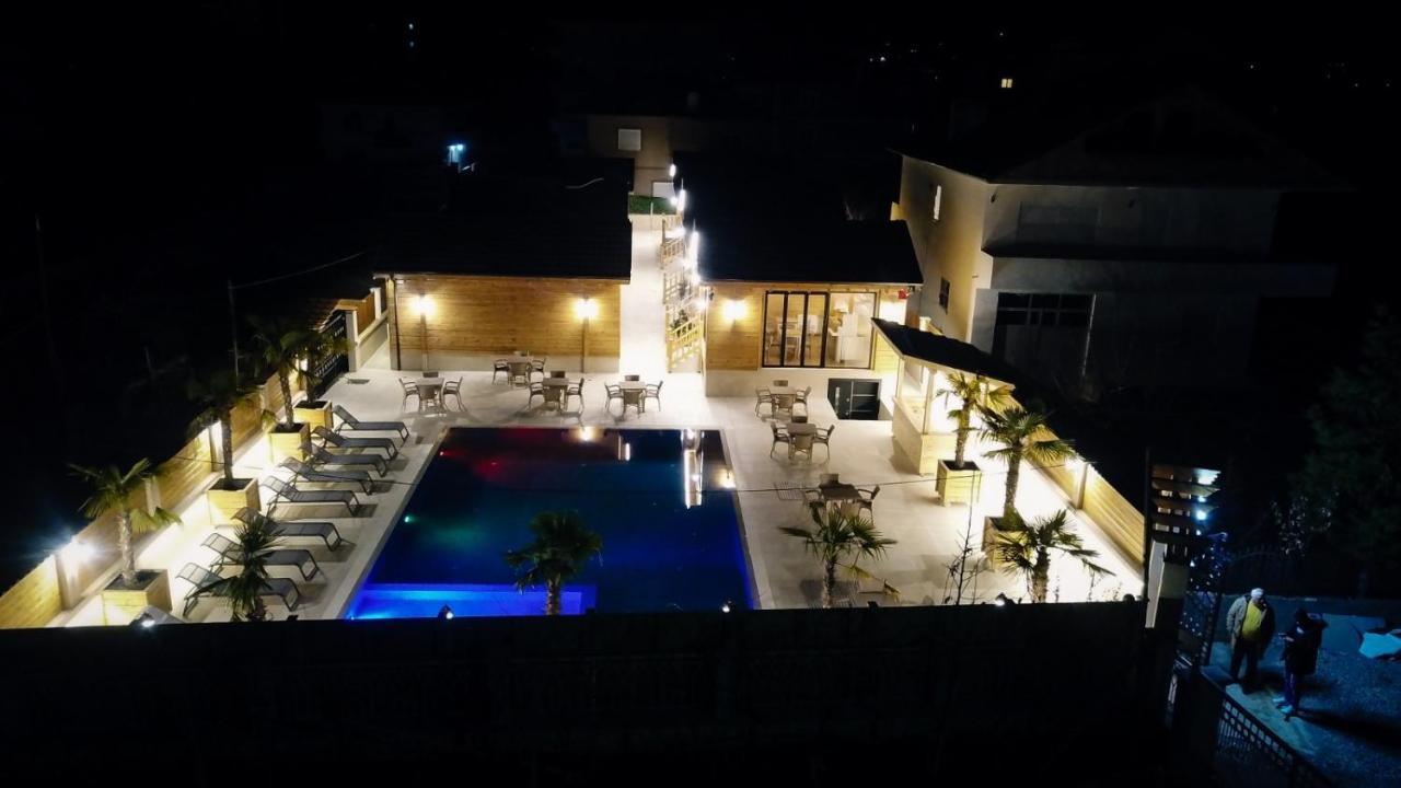 Hotel Bujtina Siar Pogradec Exterior foto