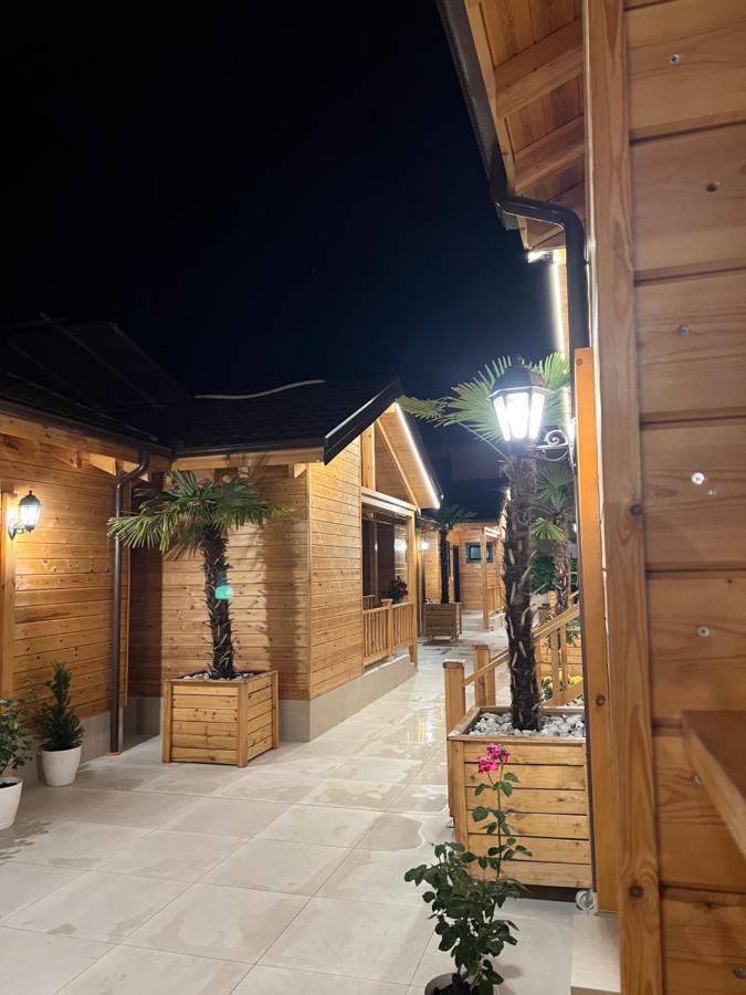 Hotel Bujtina Siar Pogradec Exterior foto