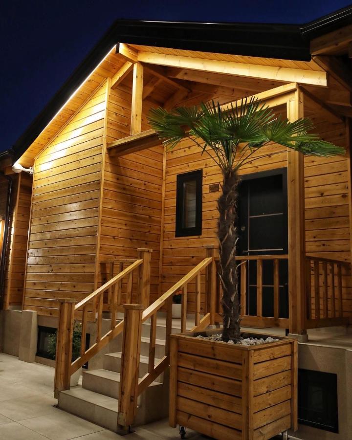 Hotel Bujtina Siar Pogradec Exterior foto