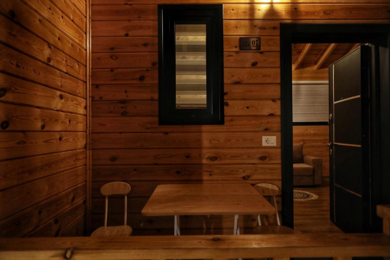 Hotel Bujtina Siar Pogradec Exterior foto